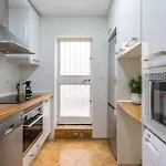 Triana Luxury Stay
